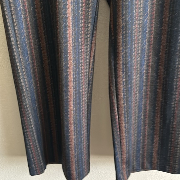 Liverpool wide leg cropped pants - Picture 3 of 6